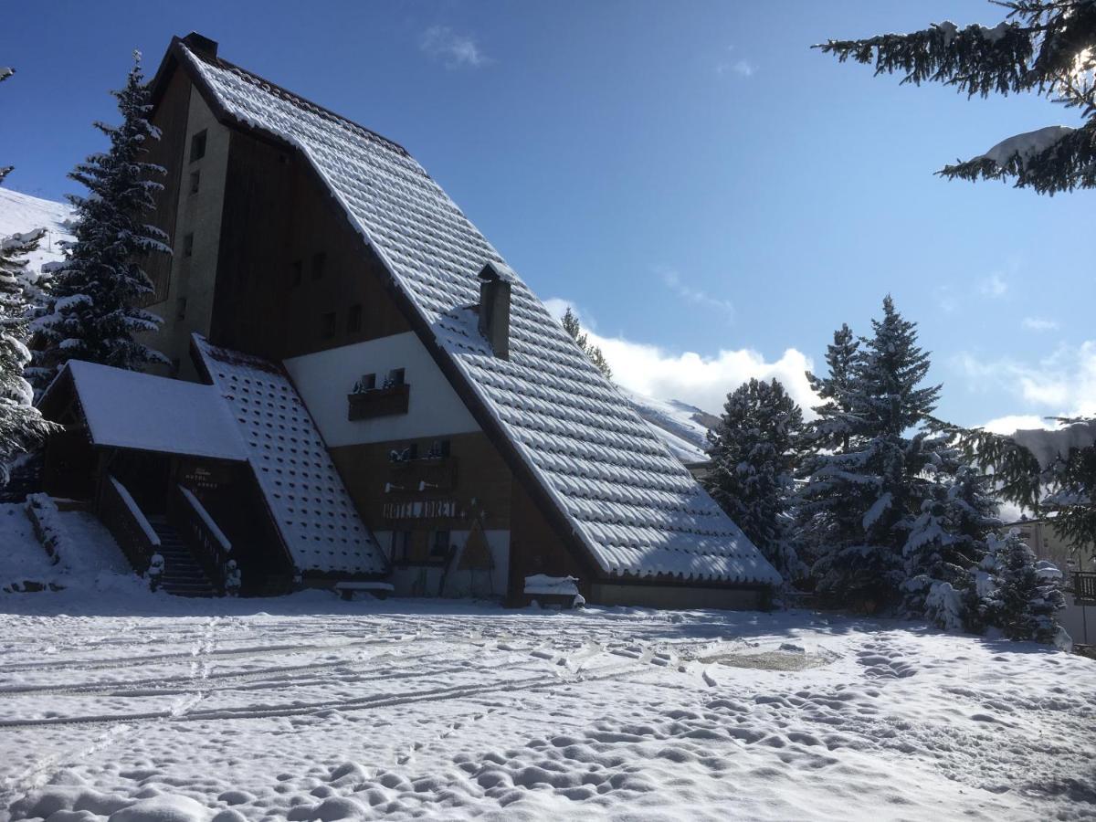 Hotel Adret Les Deux Alpes Bagian luar foto